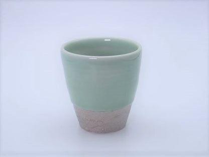 Tou Kobo Houki Ginsai Celadon Cup product view 1, optimized from source image without color changes