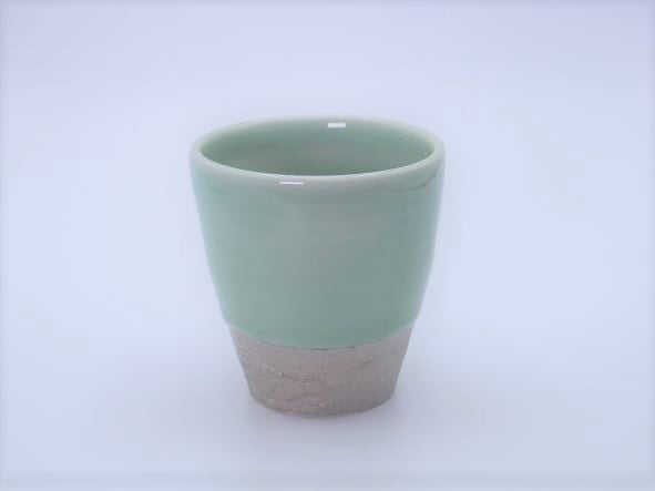 Tou Kobo Houki Ginsai Celadon Cup product view 1, optimized from source image without color changes