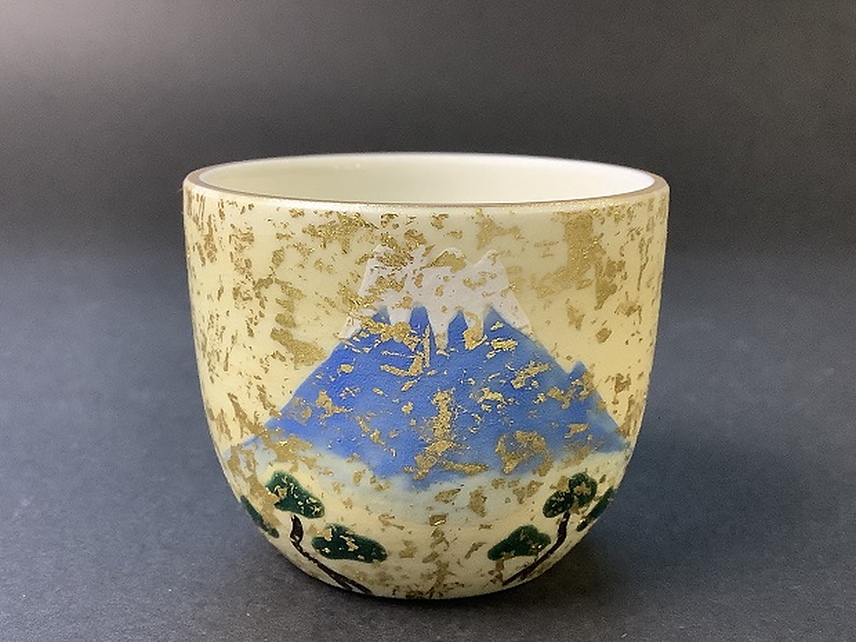 Tankei Kiln Iroe Kinsai Blue Fuji Guinomi product view 1, upscaled from source image without color changes