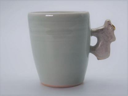 Tou Kobo Houki Zodiac Ox Guinomi product view 2, optimized from source image without color changes