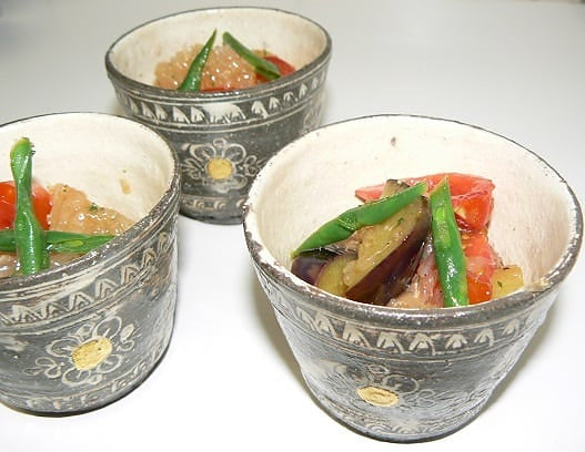Tou Kobo Houki Kinsai Mishima Sarasa Cup product view 5, optimized from source image without color changes